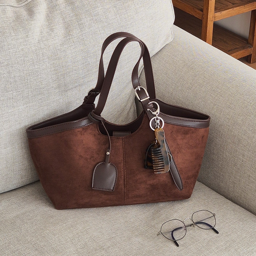 【RIDIA】エコスエードクラシックショルダーバッグ