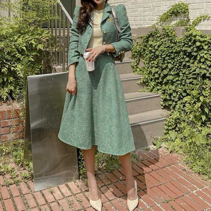 セットアップ ジャケット 上着 2点セット スーツ クロップ丈 ジャケット レトロ フレアスカート ツイード メランジ ショート丈 膝上 袖あり 長袖 上下セット 2点セット ツーピース かわいい l