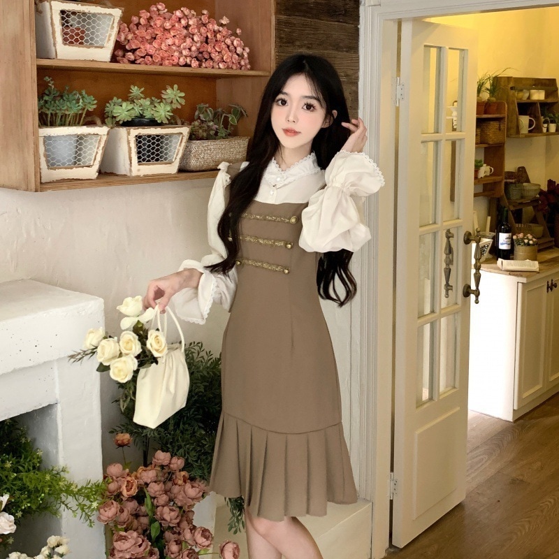 女性の服の大きいサイズの太っているmmの早い春の新型偽の2件フランス式腰を収めて見えてやせて少し太っているaの字の女