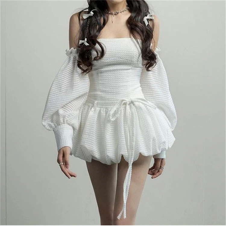 2024 春夏 ミニワンピ シアースリーブ 大人可愛い キュート 肌見せ カジュアル フェミニンセクシーピュアシフォン フェミニンタイト白黒青韓国系 ファッションデートフレンチaラインチュニック秋安い