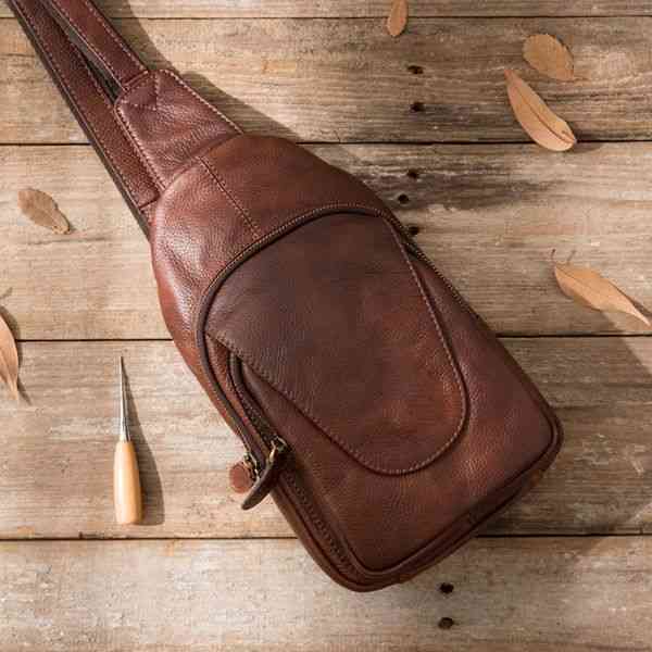 ボディバッグ メンズ おしゃれ 防水 冬 ウエストバッグ 春 夏 スポーツ レザー 50代 40代 本革 大容量 ショルダーバッグ 革 横型 人気 ウエストポーチ おすすめ ブランド 小さめ かっこい