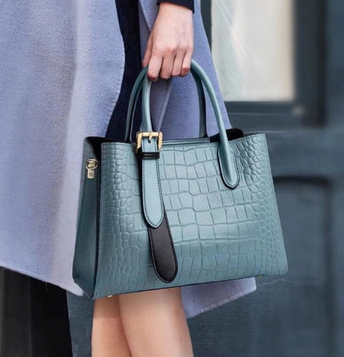 2色 本革牛革バッグ レディース 40代 30代 50代 手提げオシャレ レディースバッグ 通勤か