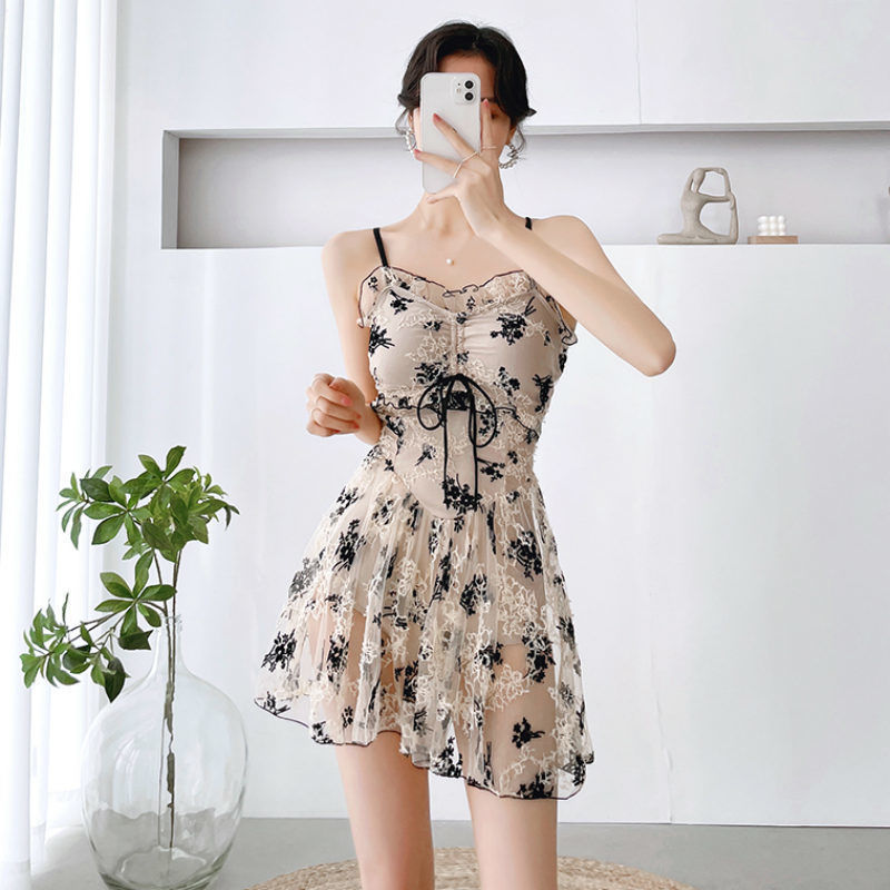 2024年新作ネットセレブ水着セクシー女性ワンピース純粋な欲望風カバーお腹痩身温泉高級水着