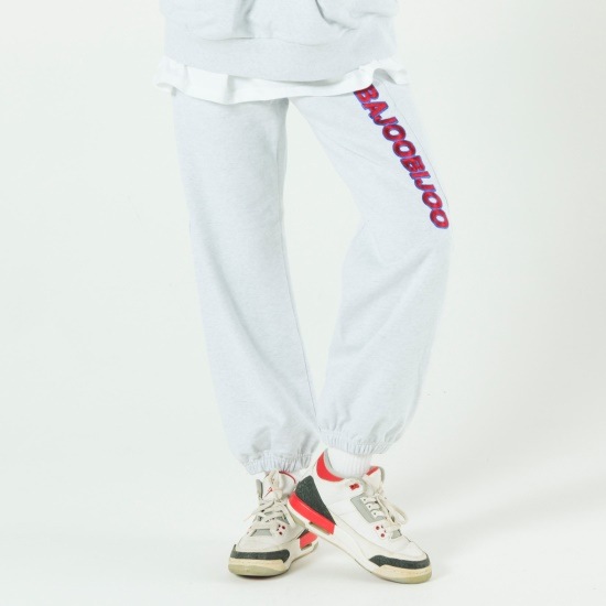 TO1 警護 着用パンツ BAJOOBIJOO LOGO JOGGER PANTS (MELANGE GRAY)