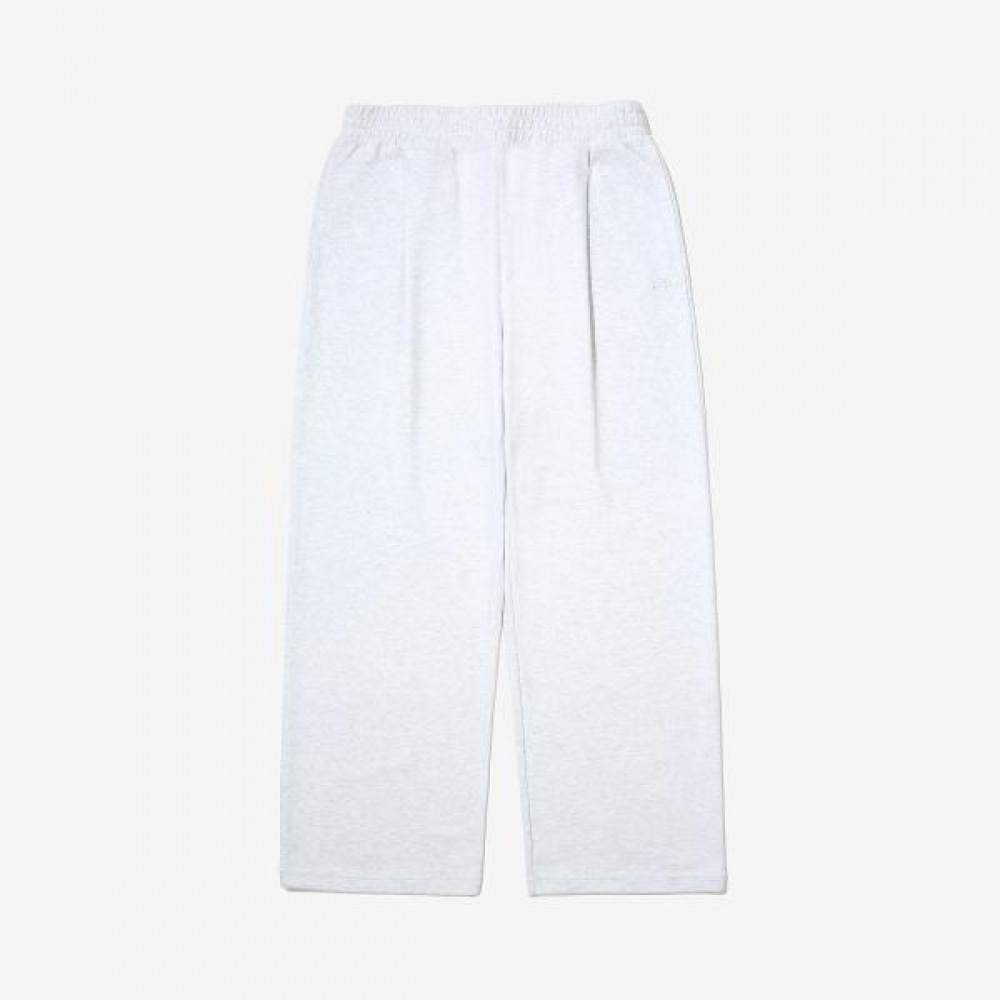 フィラ ベーシック タックパンツ モデル名