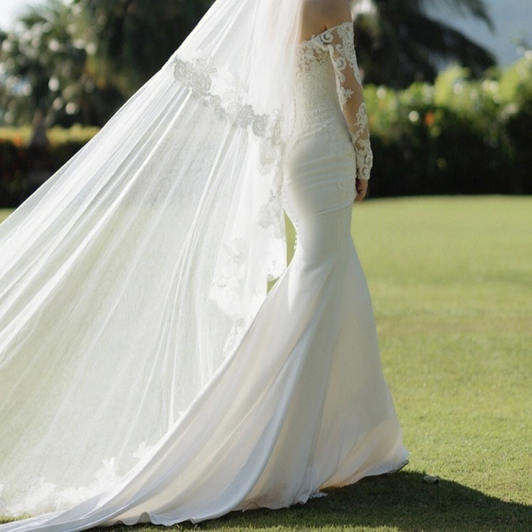 ドレス ワンピース ウェディング パーティー 結婚式 二次会 披露宴 演奏会 発表会 ステージ 舞台 衣装 コスプレ ロング 長袖 オフショル スレンダー スリム 細身 セミフレア マーメイド 刺繍