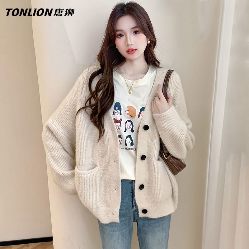 シンプルなスタイルのソフトベルベットVネックニットカーディガンジャンパー