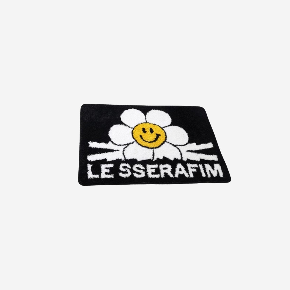 LE SSERAFIM x Wiggle Wiggle Floor Mat 13,783円