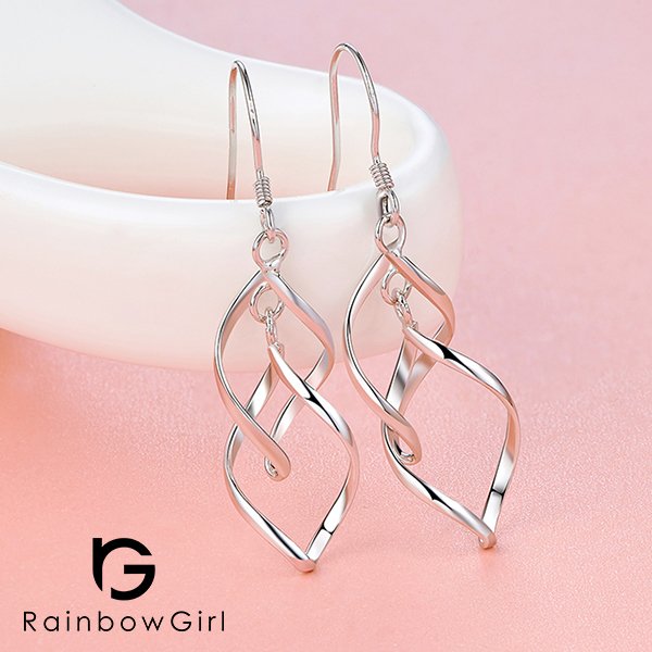 フックピアス レディース ティアドロップ 2連 揺れる シンプル 上品 ギフト プレゼント 女性 3