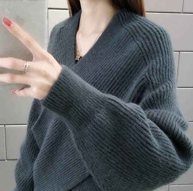 トップス デート ニットソー セーター 袖あり 長袖 Vネック 編み込み ニット かわいい 大人可愛い きれいめ シンプル カジュアル 大人 上品 おしゃれ お洒落 かっこいい 大人可愛い 大人女子