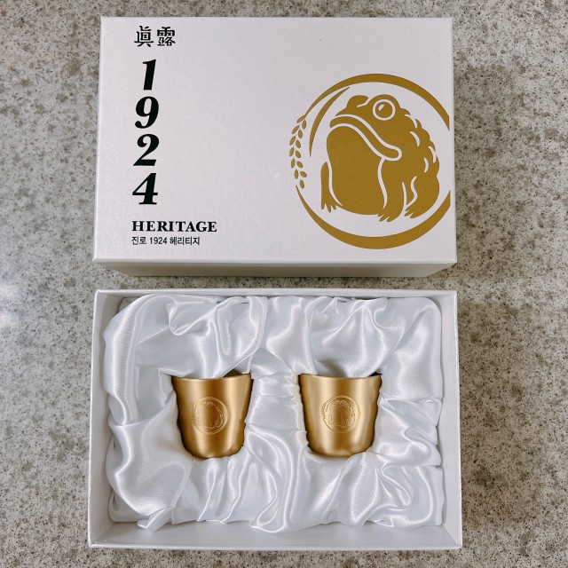 [限定版] 1924ヘリテージ 黄銅焼酎カップ 50ml x 2個　ギフトセット　黄銅焼酎カップ 　焼酎カップ 　黄銅カップ　진로 황동잔