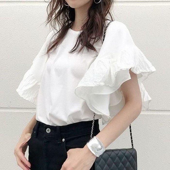 レディースシャツきれいめ40代上品白シャツトップス半袖シャツ韓国風フレア袖ブラウス大人オシャレゆったりシャツ30パーセント 登場