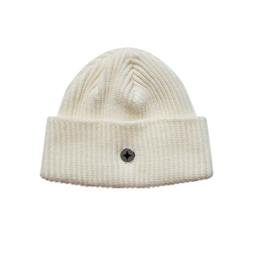 【IFEELLUCKY】 BADGE LOGO BEANIE : WHITE