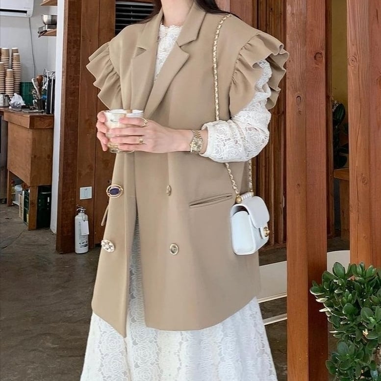 レディース フリルスリーブジレジャケット ベスト 襟付き ダブルボタン ジレ トップス 5,471円