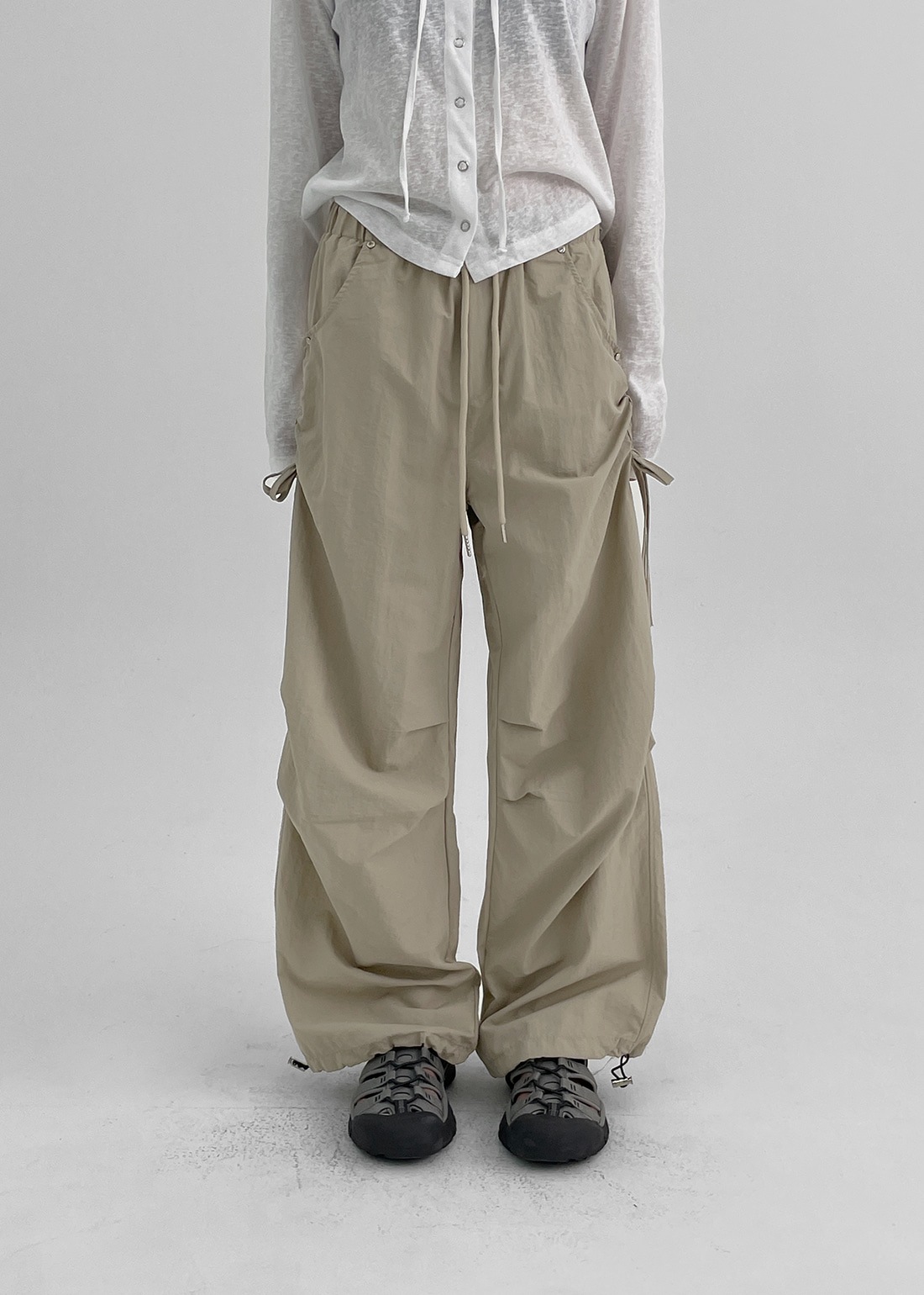 フォークストリングナイロンバンディングパンツ