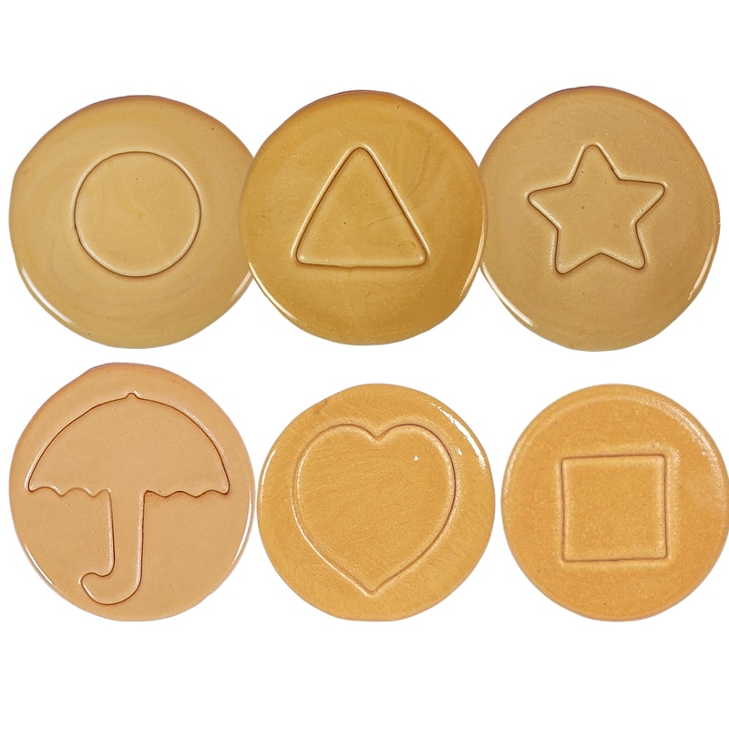 ダルゴナ イカゲーム＋人気の形 6種ランダム50個,団体イベントで人気, 丸, 三角, 四角, 傘, ハート, 星, プチプチ包装, 針付き