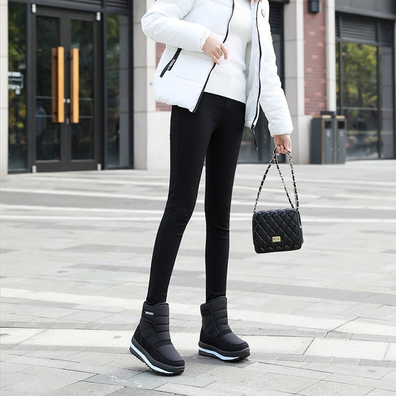 シューズ 靴 ブーツ レディースシューズ スノーブーツ 3cmヒール もこもこ モコモコ ふわふわ 痛くない 歩きやすい 履きやすい 疲れにくい かわいい 大人可愛い きれいめ シンプル カジュアル 5,793円