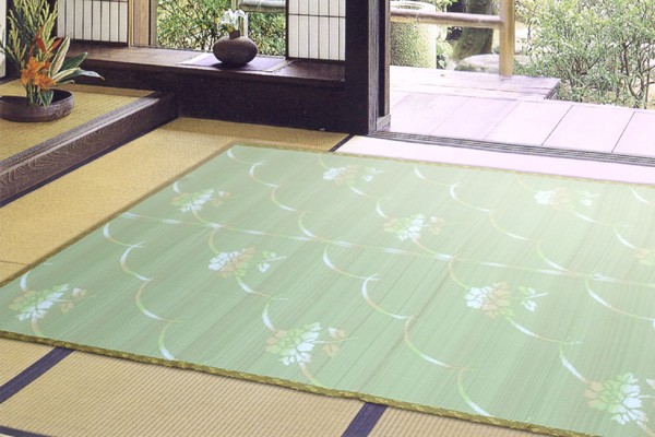 ラグ 華やかに足もとを彩る い草風ござ 上敷き PPカーペット 在宅勤務 日本製 五八間8帖 352