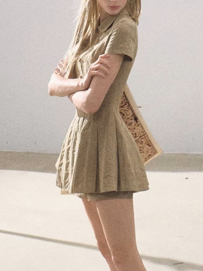 【本日限定】韓国 ワンピース 夏 アカデミア風縦縞肌理感シャツワンピースプリーツスカート レディース シャツワンピース パーティードレス