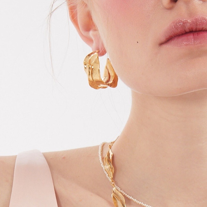 「ITZY」「バラの花ピアス3」/韓国の人気ブランド 韓国正規品 韓国の人気商品 韓国ファッション 韓国ジュエリー デイリーアクセサリー SNSで人気 韓国ファッション 韓国