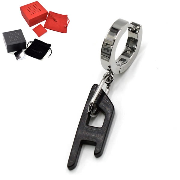 DX1418931 ピアス シングルピアス 片耳用 アクセサリー シルバー ブラック