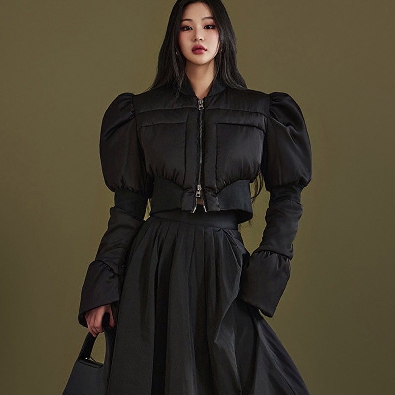 J2085 パフ クロップ ダウン ジャンパー