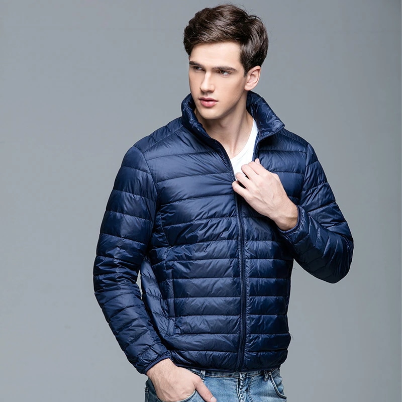 ダウンジャケットメンズ軽アウターダウンコートショート丈ライトダウン軽量防寒薄ジャケットゆったり大きい暖か秋冬