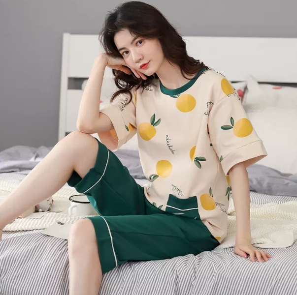 セット セットアップ ルームウェア カットソー ショートパンツ 袖あり 長袖 クルーネック デザイン 美ライン ニュアンス 2点セット ツーピース 2点セット カラバリ かわいい 大人可愛い