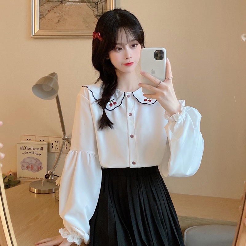 ドールカラーブラウス トップス ミドル丈 袖あり 長袖 絞り袖 ランタンスリーブ 襟付き 4,842円