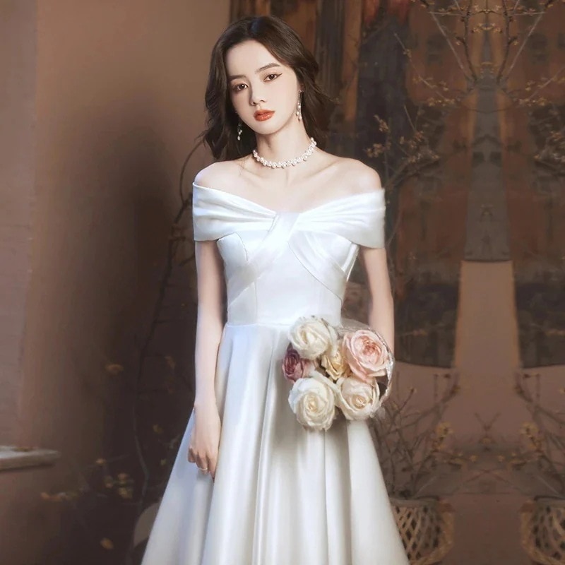軽い成熟した宴会ドレスドレス女性2024気質ホストドレスは通常婚約イブニングドレスを着用できます