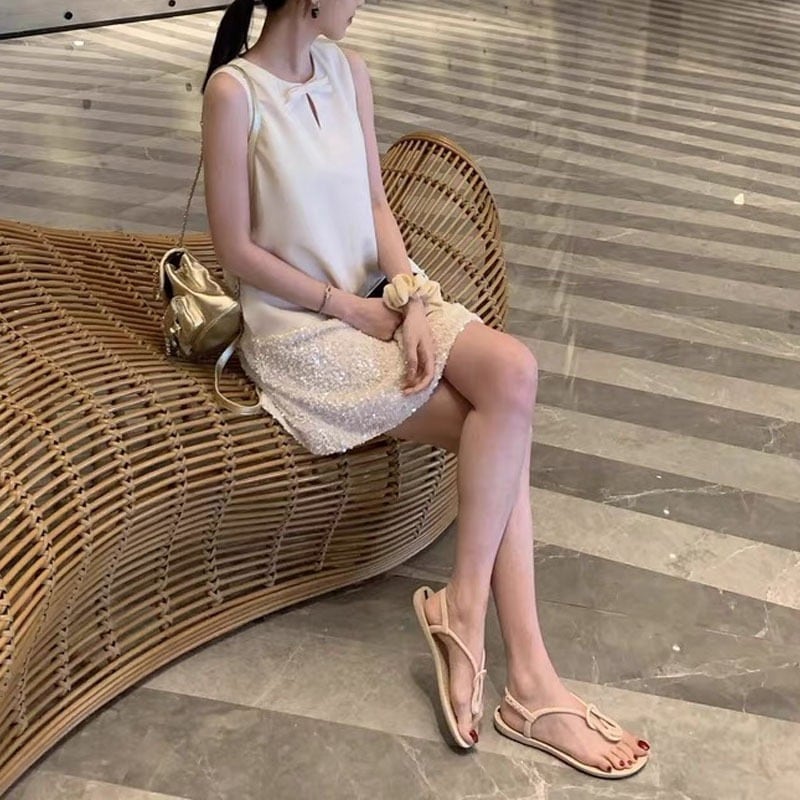 Fahua Factory 2024 夏デザイン スパンコール ファッショナブル エレガント ドレス レディース 2024 夏 ノースリーブ ショート スカート