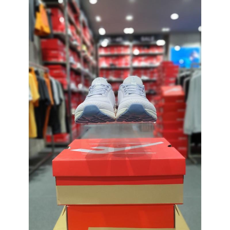 [驪州店] 女性用ウォーキングシューズ ライトステップ 512PW0WW23S242