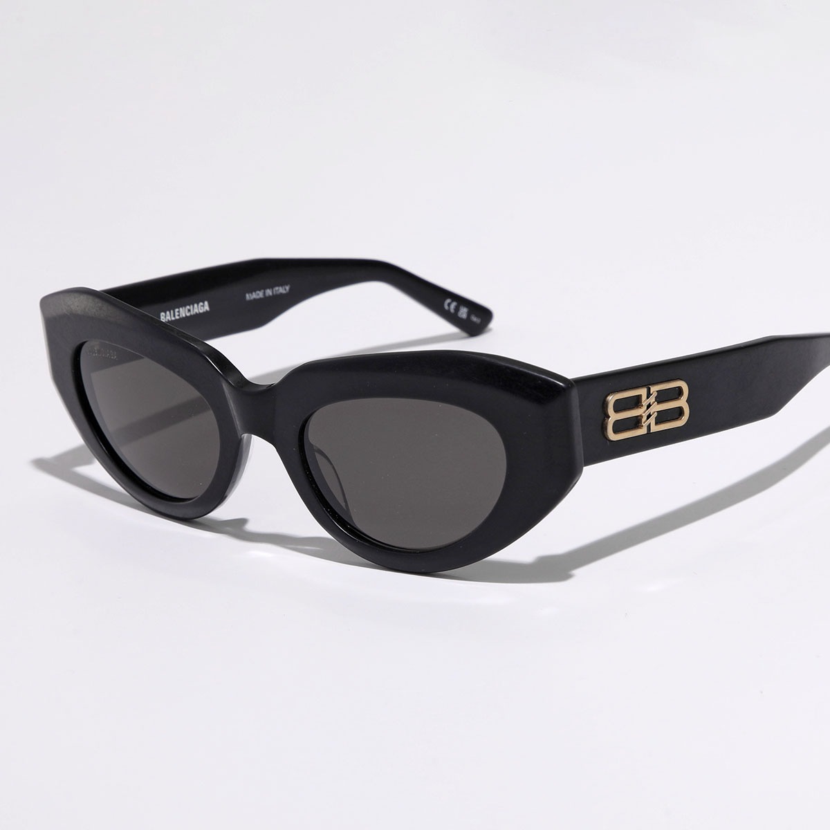 BALENCIAGA バレンシアガ サングラス BB0236S レディース キャットアイ型 フォックス型 セルフレーム フルリム BBメタルロゴ アイウェア 001