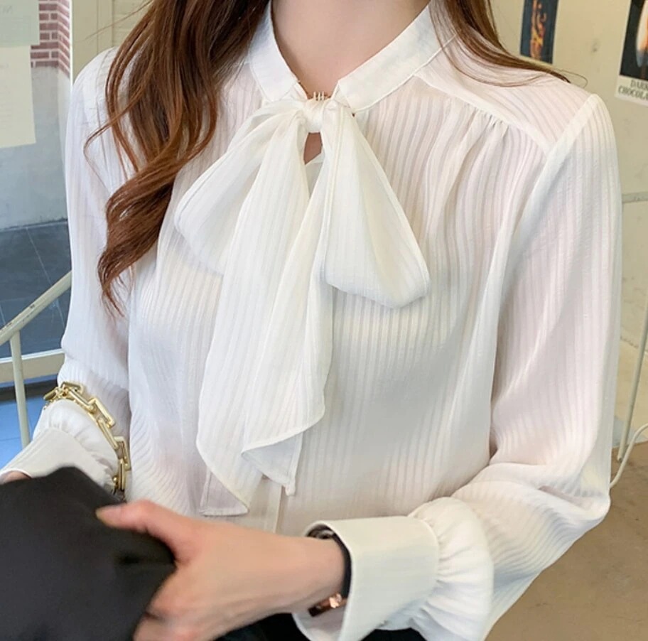 トップス デート かわいい 大人可愛い きれいめ シンプル カジュアル 大人 上品 おしゃれ お洒落 ボウタイ リボン ストライプ 通勤 オフィス エレガント ママ シフォン ホワイト ２XL 韓国