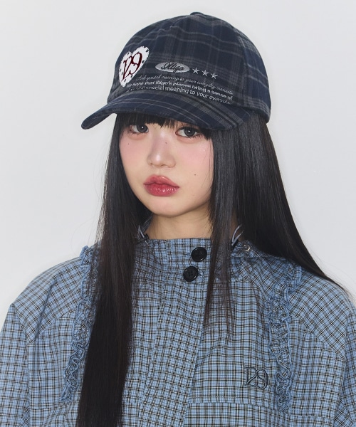 ILLIGO ハートレターボールキャップチェックネイビー