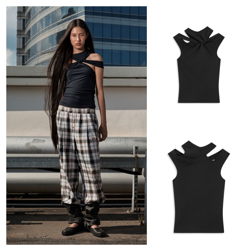 【OPEN Yy】 TWISTED CUT-OUT TOP : BLACK