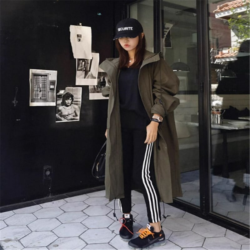 ジャケット 上着 ロング ロング丈 袖あり 長袖 ウィンドブレーカー フード付き ストレート レギュラー かわいい 大人可愛い きれいめ シンプル カジュアル 大人 上品 おしゃれ お洒落 かっこいい