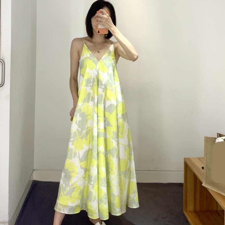 ワンピース ロングワンピース キャミソールワンピース 胸元 谷間 かわいい 大人可愛い きれいめ シンプル カジュアル 上品 おしゃれ かっこいい 大人女子 こなれ感 レトロ 個性的 主役級 存在感 4,769円