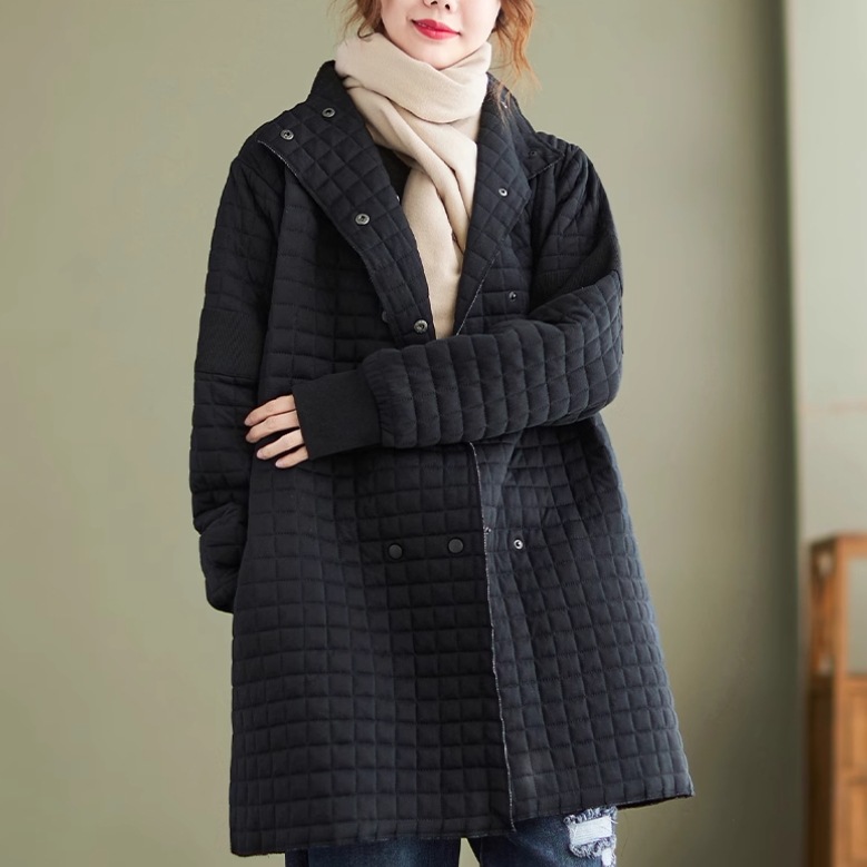 レディース アウター コート キルティングコート ミディアム丈 長袖 袖あり ハイネック 襟なし ポケット 前開き ボタン かわいい 大人可愛い シンプル カジュアル おしゃれ レトロ ラフ 無地 秋