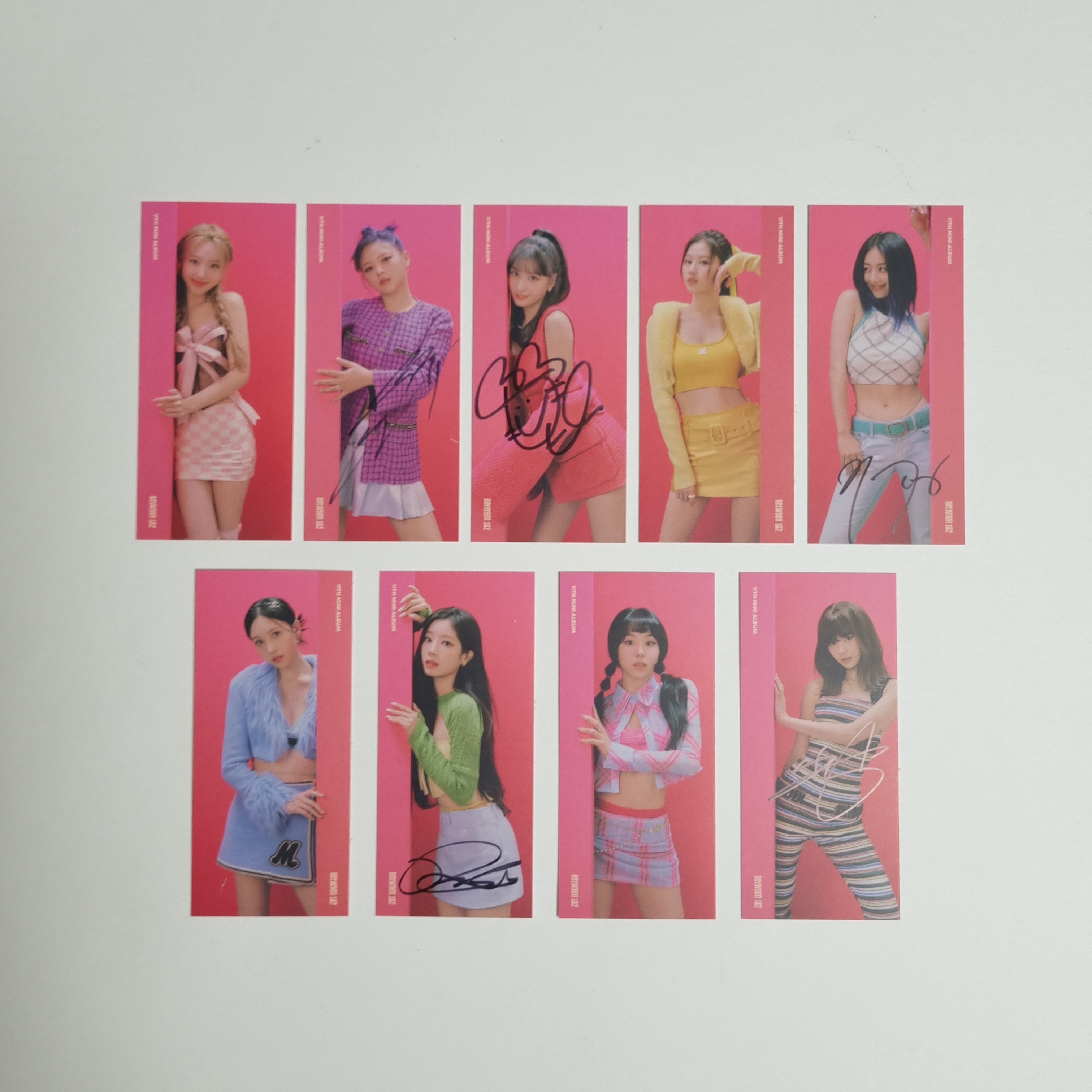 Twice 11th Mini Album Between 1&2 Autographed Bookmark 公式