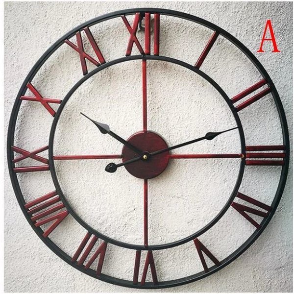 人気新品形レトロなローマ数字壁掛け時計鍛造中空鉄ヴィンテージ　大型ミュート装飾的な壁時計の装飾家庭用