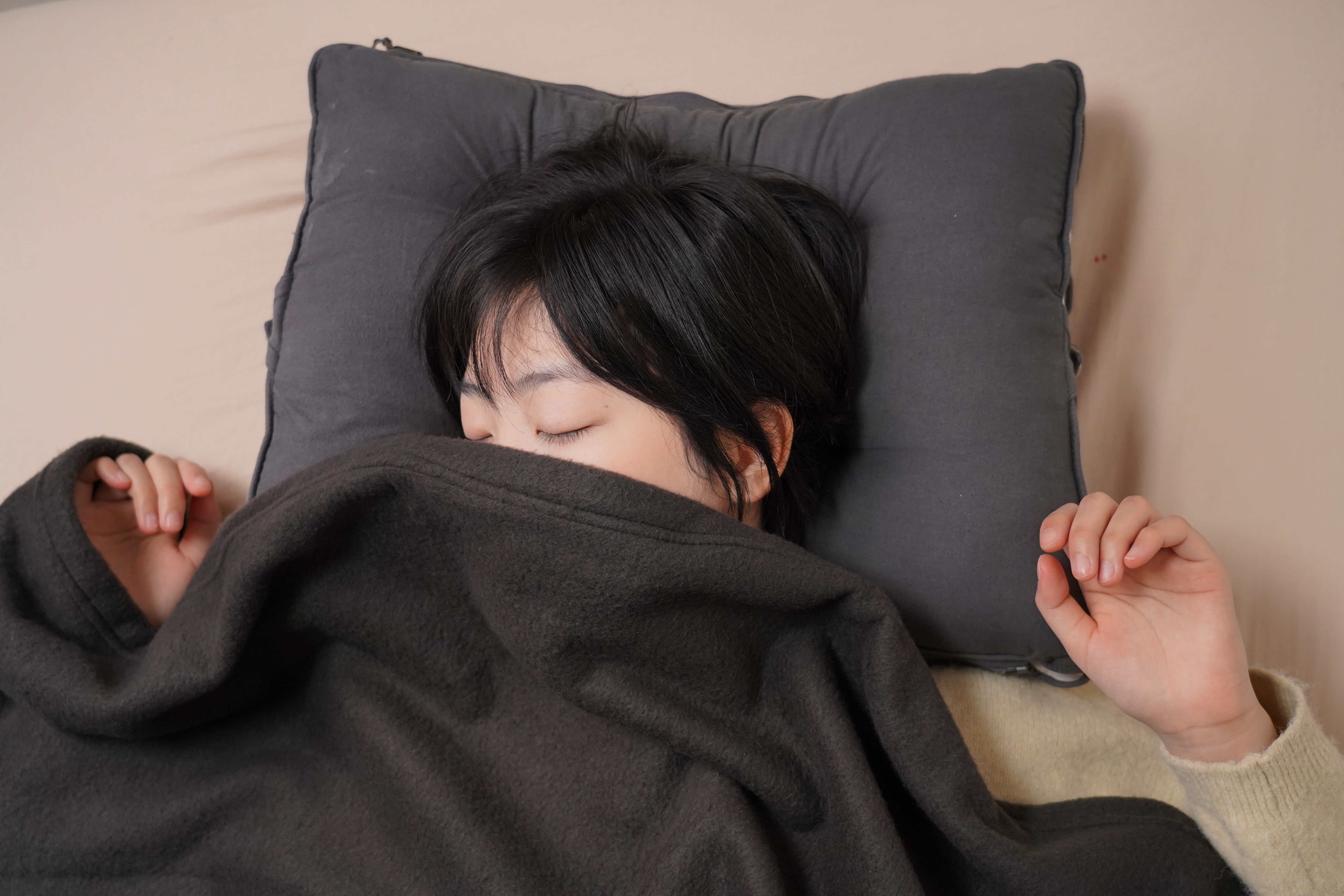【Dullo どこでもフリースブランケット】大判 大きい アウトドア キャンプ おすすめ ひざ掛け