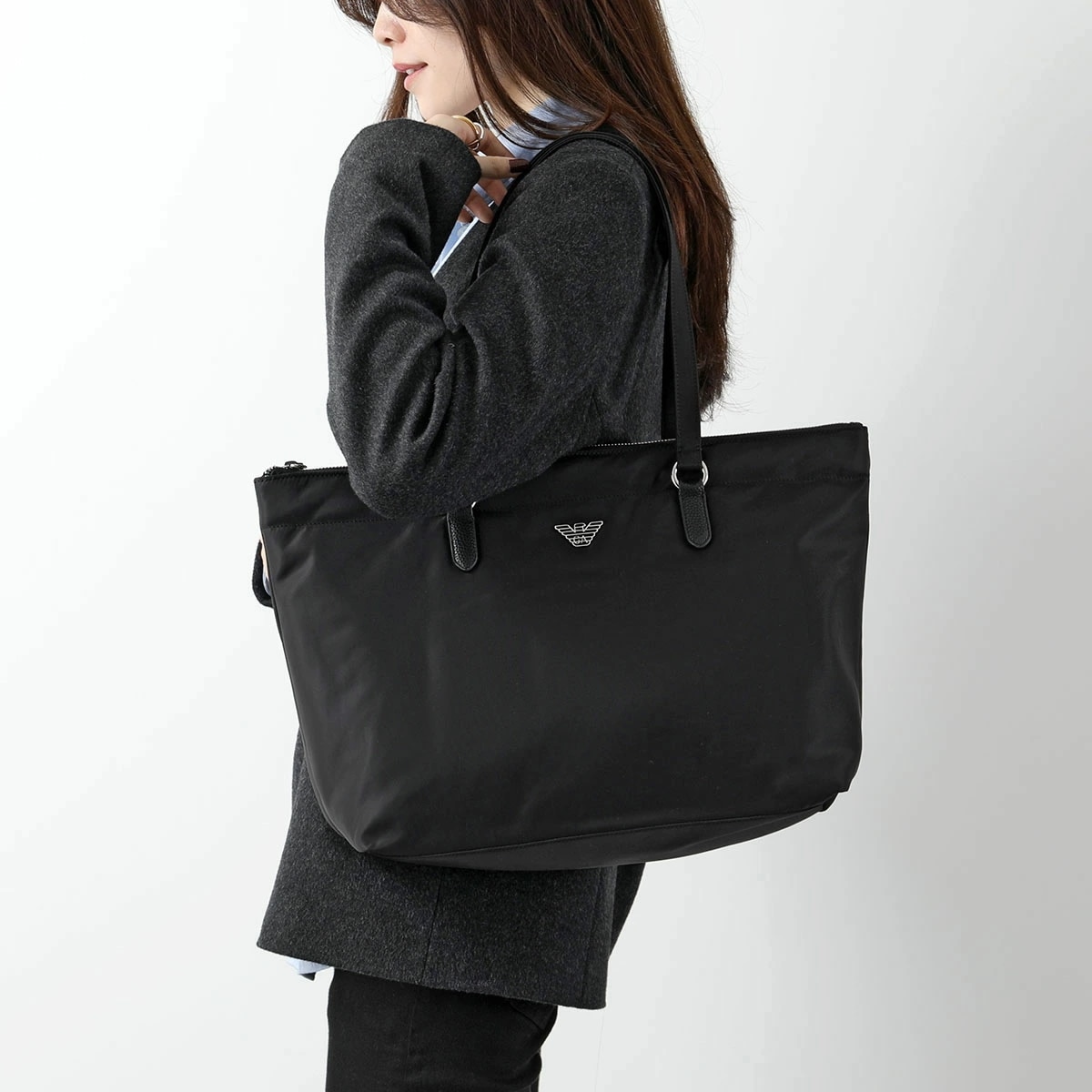 EMPORIO ARMANI エンポリオアルマーニ トートバッグ Y3D279 YWS1E レディース ナイロン ショッピングバッグ イーグル ロゴ 鞄 80001/BLACK