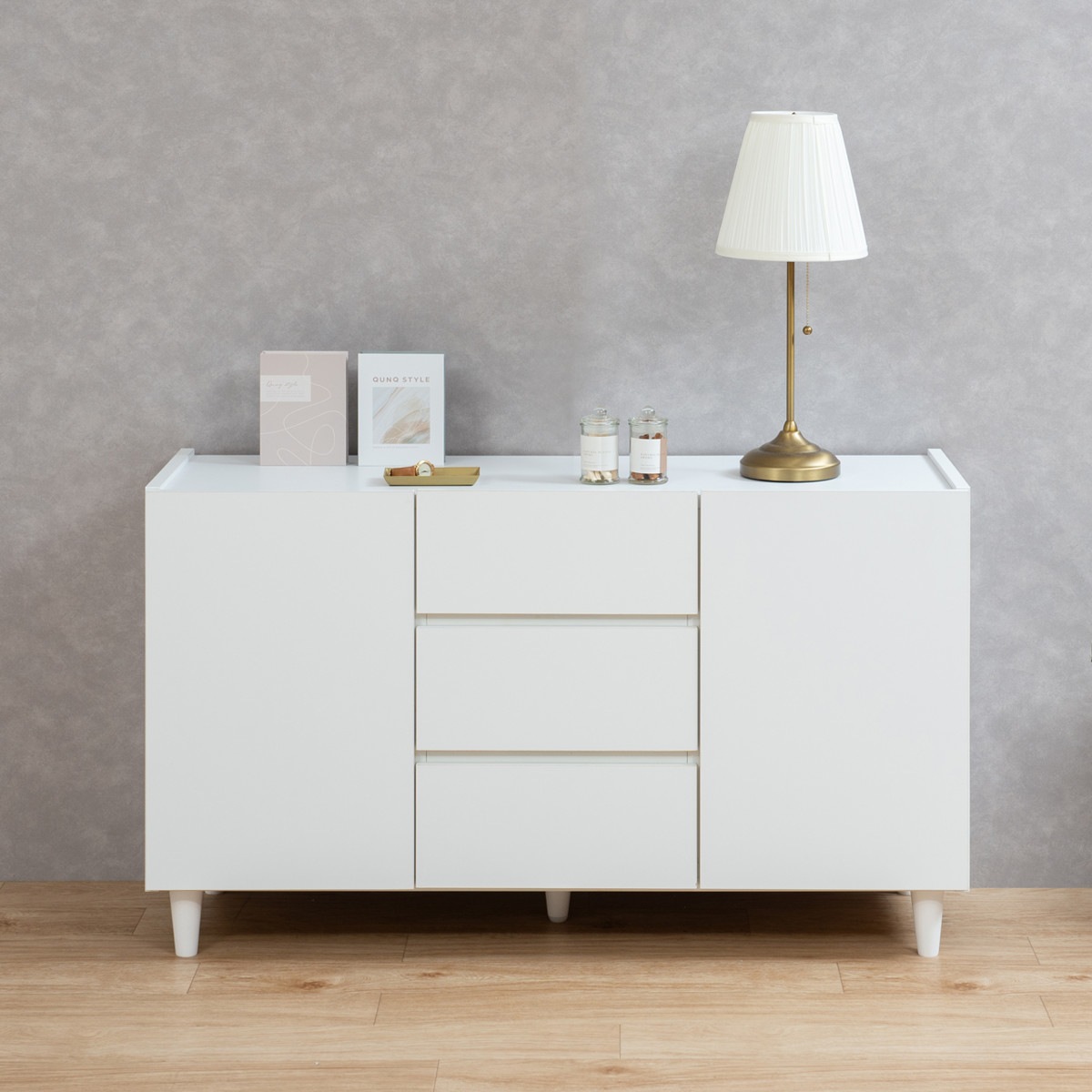 キャビネット 引出し3段 脚付 フレンチシャビー調 幅120cm 収納棚 リビングチェスト たんす リビング収納 日本製 完成品 収納 リビングボード キッチン収納 食器棚 ホワイト 引出し