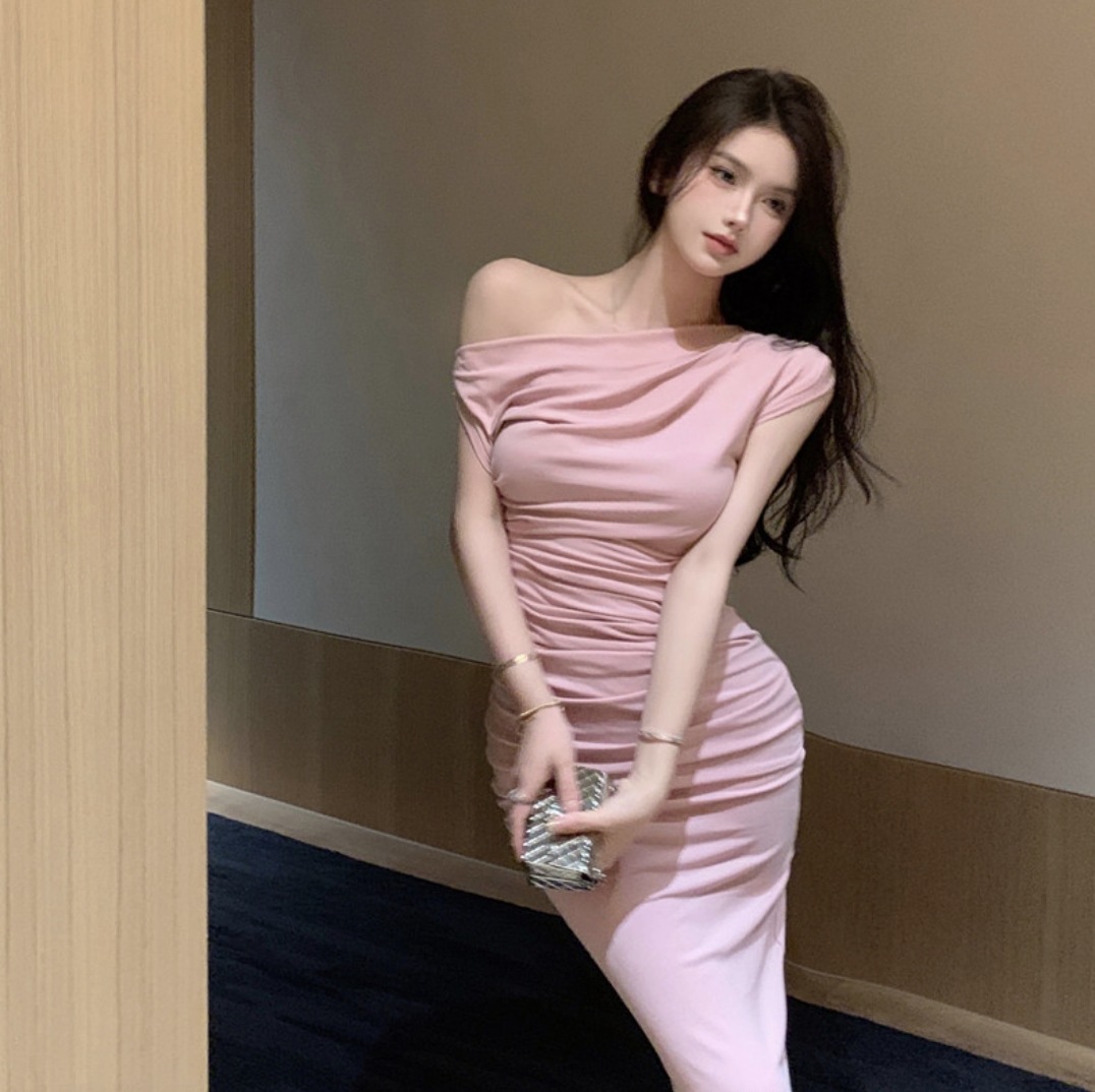 ワンピース デート ワンピドレス ショート ショート丈 スリム タイト 細身 かわいい 大人可愛い きれいめ シンプル カジュアル 大人 上品 おしゃれ お洒落 主役級 存在感 夏 10代 20代