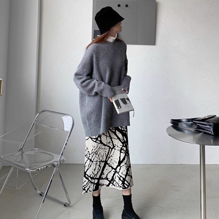 スカート ロングスカート ニットスカート ロング ロング丈 セミフレア Aライン ハイウエスト ニット かわいい 大人可愛い きれいめ シンプル カジュアル 大人 上品 おしゃれ お洒落 かっこいい