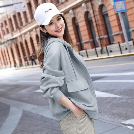 トップス パーカー ショート丈 長袖 ファスナー ポケット ポリエステル かわいい 大人可愛い シンプル カジュアル おしゃれ 大人可愛い こなれ感 ラフ スポーティー キュート ガーリー ルーズ