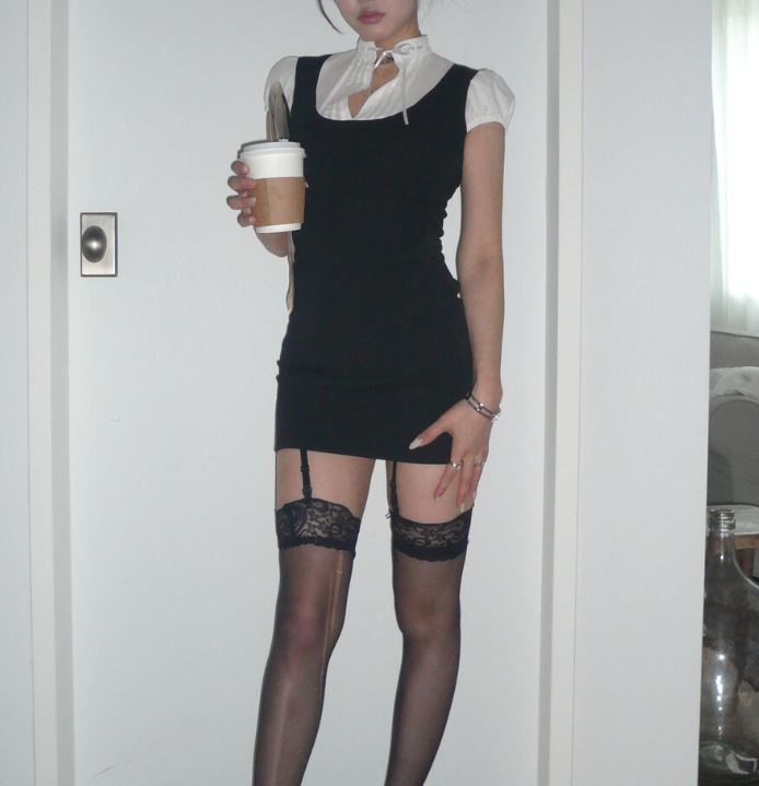 Eternal girlhood dress