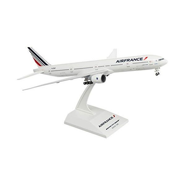 Daron Skymarks Air France 777-300ER Airplane Model Building Kit with Gear 1/200-Scale 並行輸入品