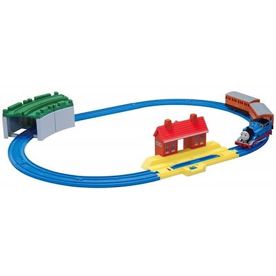 他サイト： タカラトミー 『 プラレール きかんしゃトーマス ベーシックセット 』 電車 列車 おもちゃ 3歳以上 玩具安全基準合格 STマーク認証 PLARAIL TAKARA TOMYの商品画像